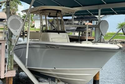 BOATZON | GradyWhite Fisherman 236 2021