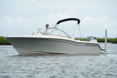 BOATZON | GradyWhite Freedom 215 2022