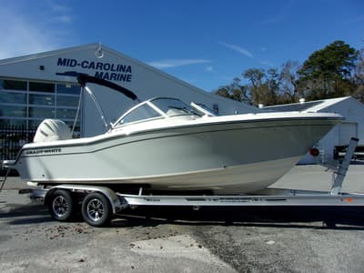 BOATZON | GradyWhite Freedom 215 2024