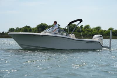 BOATZON | GradyWhite Freedom 215 2025