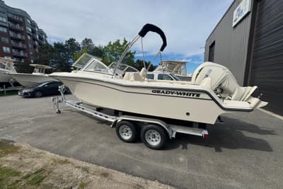 BOATZON | GradyWhite Freedom 215 2026