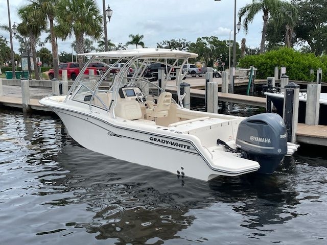GradyWhite Freedom 235 2018