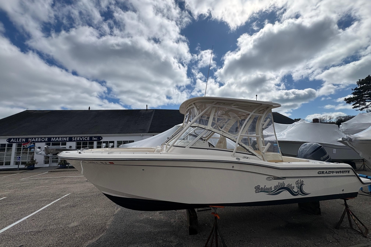 2018 GradyWhite Freedom 235 - Sold Boat