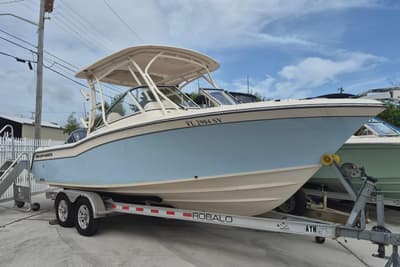 BOATZON | GradyWhite Freedom 235 2020
