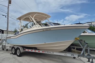 BOATZON | GradyWhite Freedom 235 2020
