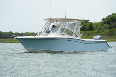 BOATZON | GradyWhite Freedom 235 2021