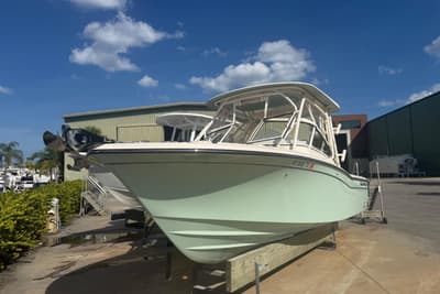 BOATZON | GradyWhite Freedom 235 2023