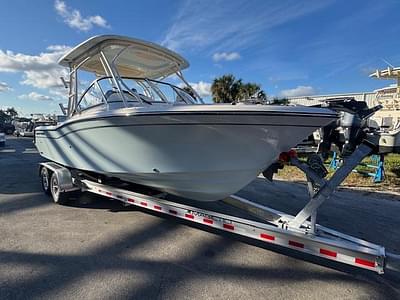 BOATZON | GradyWhite Freedom 235 2025