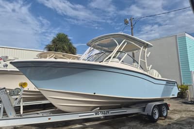 BOATZON | GradyWhite Freedom 235 2026