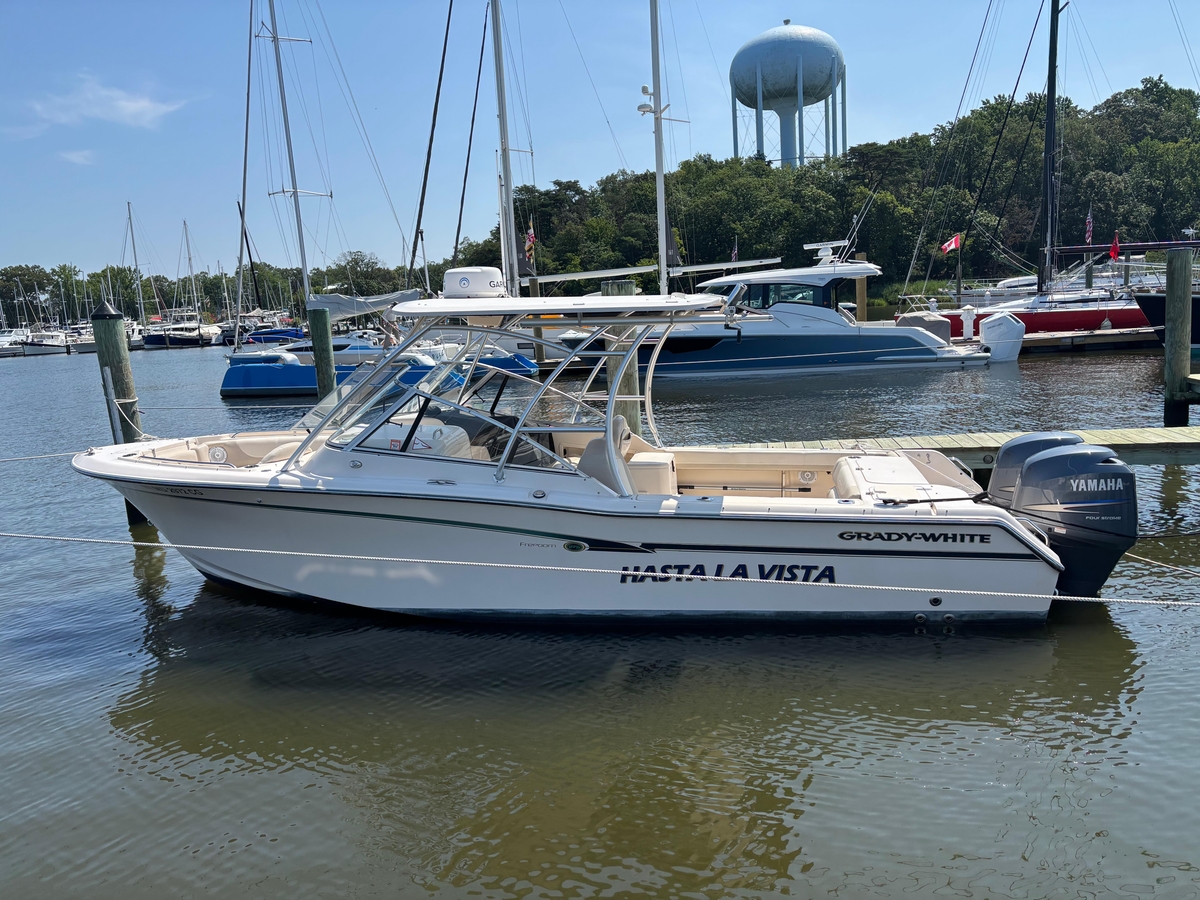 2011 GradyWhite Freedom 275 - Sold Boat