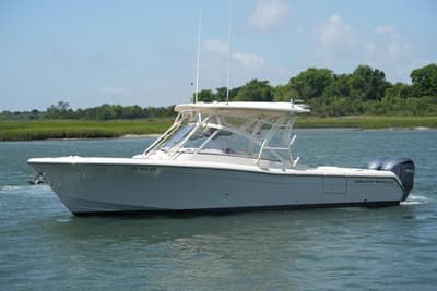 BOATZON | GradyWhite Freedom 285 2023