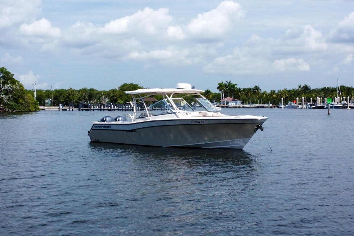 2014 GradyWhite Freedom 307 - Sold Boat