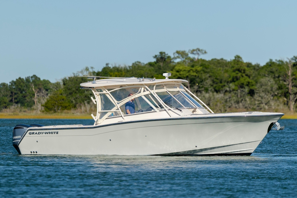 2020 GradyWhite Freedom 307 - Sold Boat