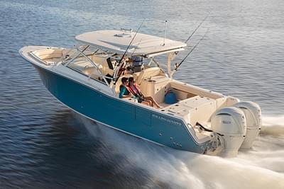 BOATZON | GradyWhite Freedom 307 2025