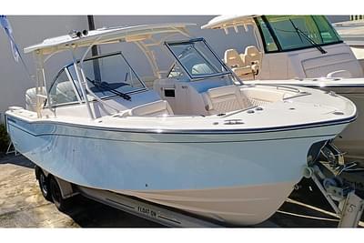BOATZON | GradyWhite Freedom 307 2025