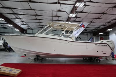 BOATZON | GradyWhite Freedom 307 2026