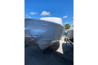 BOATZON | GradyWhite Freedom 307 2026