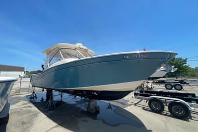 BOATZON | GradyWhite Freedom 325 2018