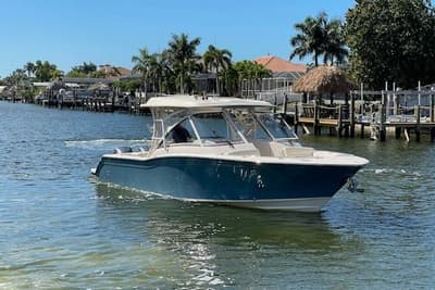 BOATZON | GradyWhite Freedom 325 2021