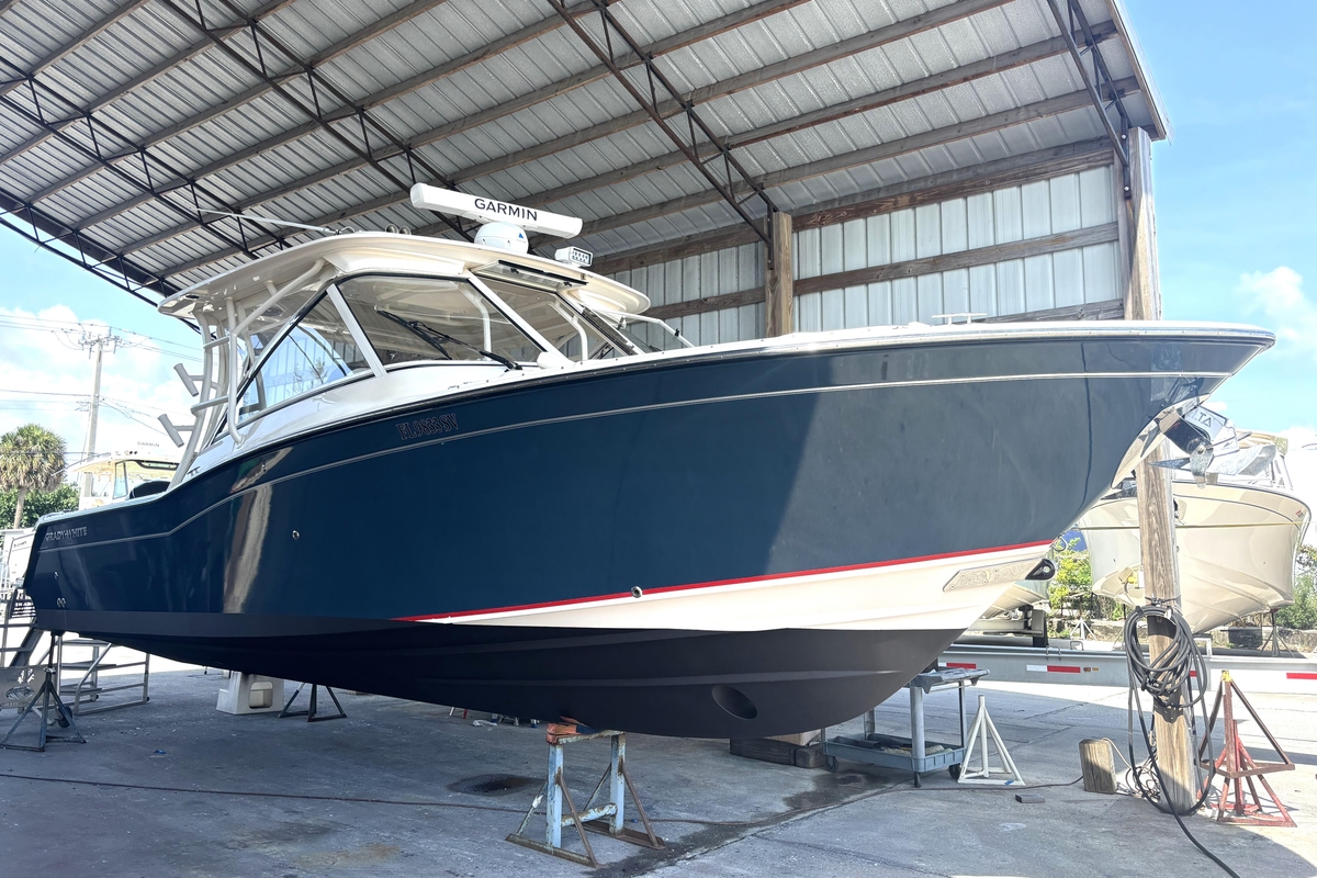 2021 GradyWhite Freedom 325 - Sold Boat