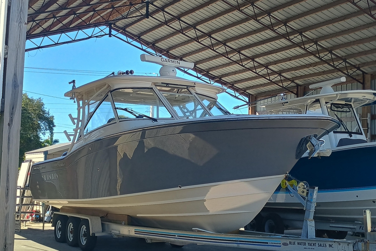 2021 GradyWhite Freedom 325 - Sold Boat