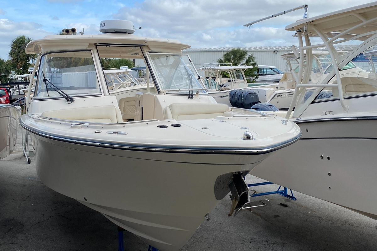 2022 GradyWhite Freedom 325 - Sold Boat