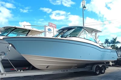 BOATZON | GradyWhite Freedom 325 2026