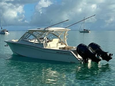 BOATZON | GradyWhite Freedom 335 2022