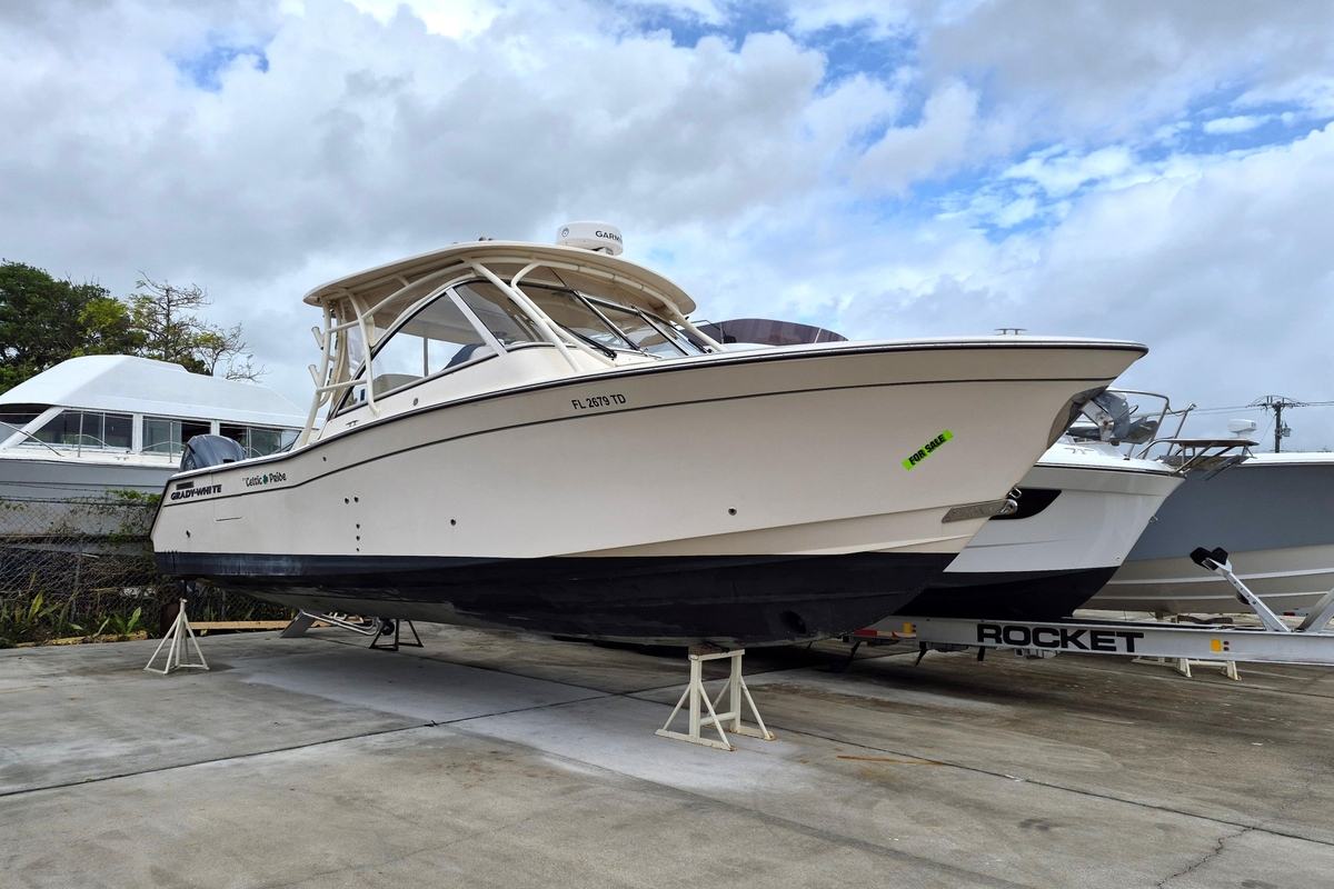 2022 GradyWhite Freedom 335 - Sold Boat