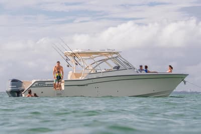 BOATZON | GradyWhite Freedom 335 2023