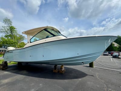 BOATZON | GradyWhite Freedom 345 2025