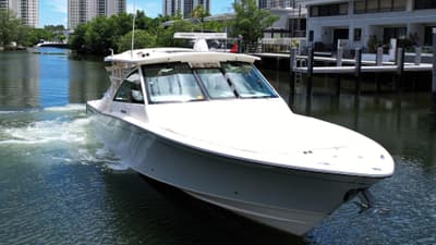 BOATZON | GradyWhite Freedom 375 2017