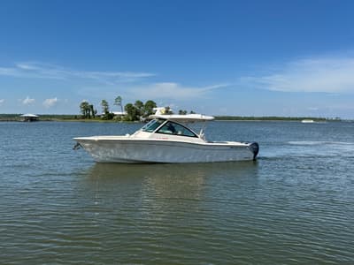 BOATZON | GradyWhite Freedom 375 2021