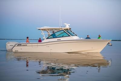 BOATZON | GradyWhite Freedom 375 2026
