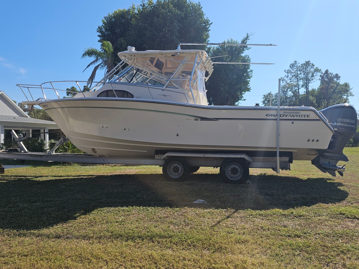 2009 GradyWhite Marlin 300 - Sold Boat