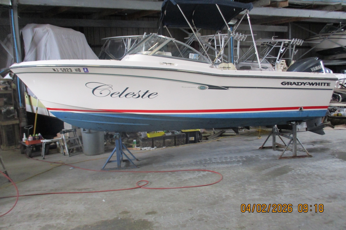 2009 GradyWhite Tournament 205 - Sold Boat