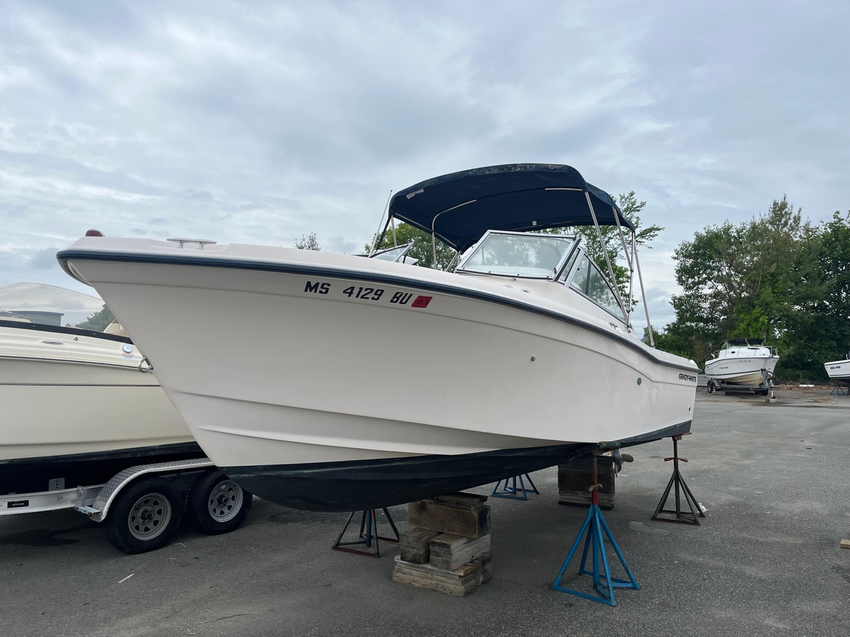 2006 GradyWhite Tournament 225 - Sold Boat