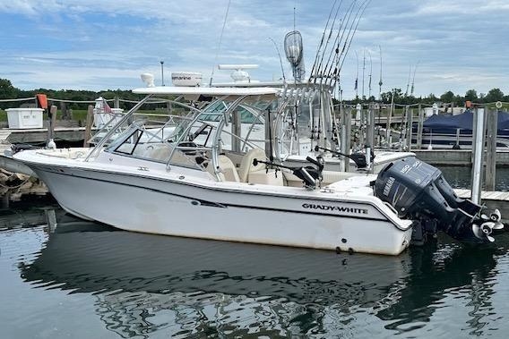 2010 GradyWhite Tournament 275 - Sold Boat