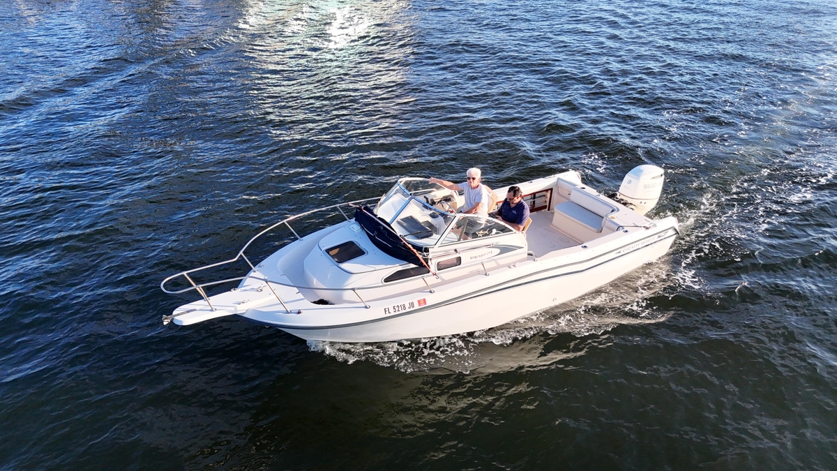 1996 GradyWhite Voyager - Sold Boat