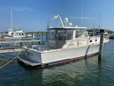 BOATZON | Grand Banks 2002