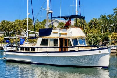 BOATZON | Grand Banks 36 Classic 1985