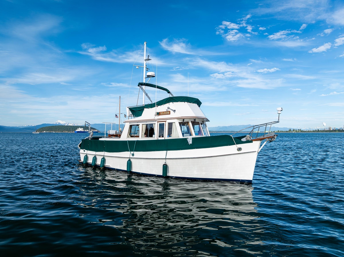 1990 Grand Banks 36 Classic - Sold Boat