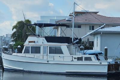 BOATZON | Grand Banks 42 Classic 1985