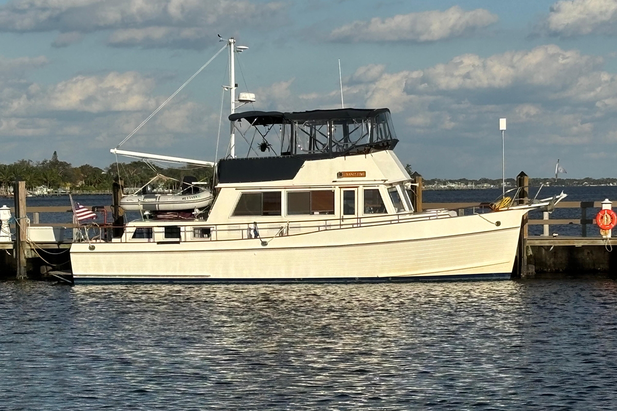 1991 Grand Banks 42 Classic - Sold Boat