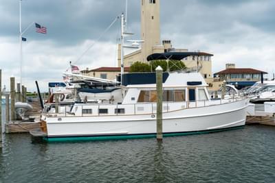 BOATZON | Grand Banks 42 Classic 2001
