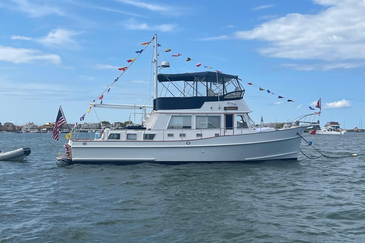 2002 Grand Banks 42 Classic - Sold Boat