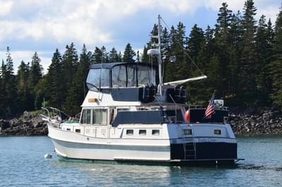 BOATZON | Grand Banks 42 Motoryacht 1999