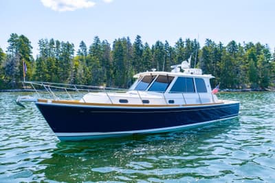 BOATZON | Grand Banks 45 Eastbay SX 2008