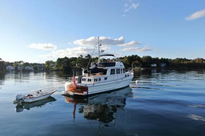 BOATZON | Grand Banks 46 Classic 1989