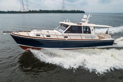 BOATZON | Grand Banks 46 Eastbay SX 2011